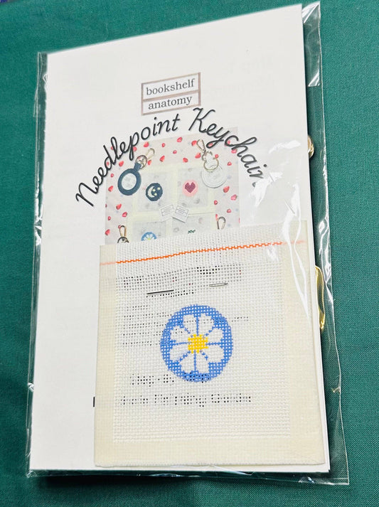 Self-Finishing Hand Painted Needlepoint Keychain: Daisy & Heart