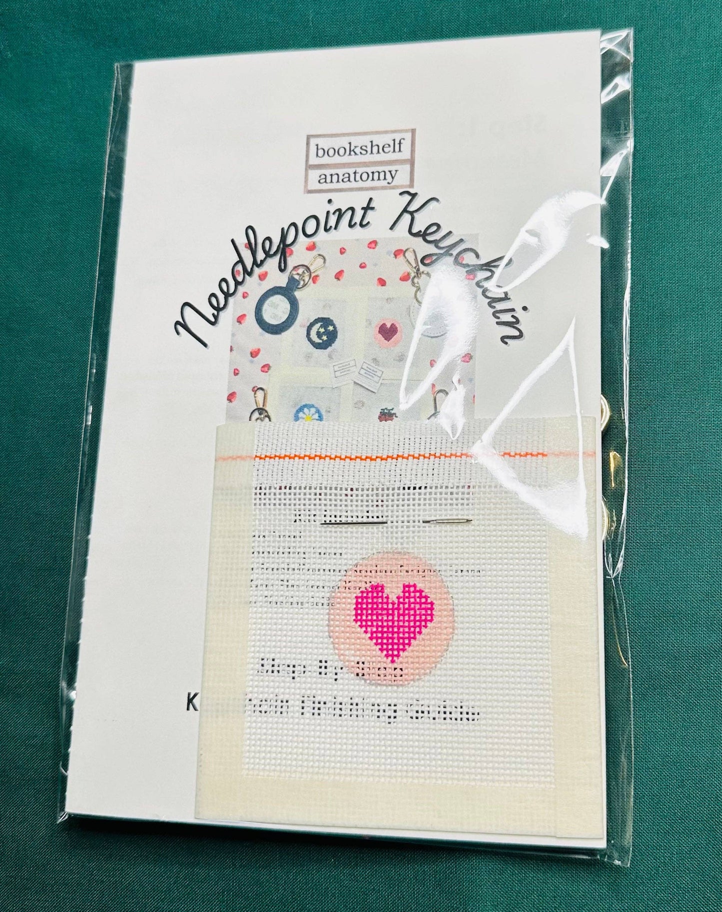Self-Finishing Hand Painted Needlepoint Keychain: Daisy & Heart